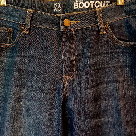 NY&C Curvy Bootcut Low Rise Jeans size 16P petite Med Wash Slight Stretch EXC - Picture 2 of 11